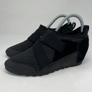 Baretraps Axle Bootie